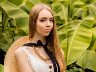 cam girl chatroom JettieMecca