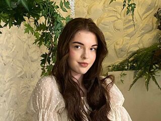 naked cam girl masturbating with sextoy KacyQuates