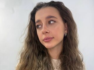fingering girl chat KamiZinni