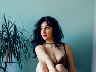 hot cam slut KamillaAlmas