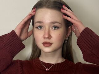 topless webcamgirl KandyBalloon