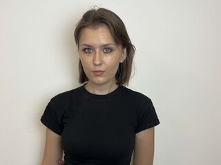 fingering girl webcam picture KariErpelding
