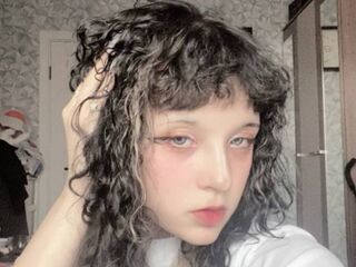 camgirl playing with sextoy KarinaDelmuham