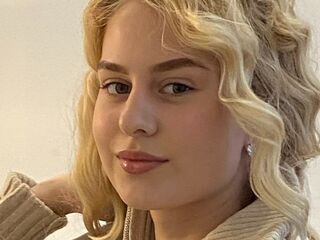 hot webcam LaniePlewa