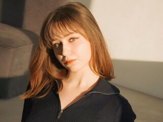 beautiful girlcam LeomaBras