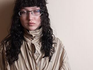 camslut topless LonnieMackaman