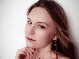 camwhore masturbating with vibrator LoryDieckman