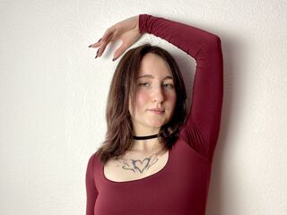 camgirl showing tits LottyRoss