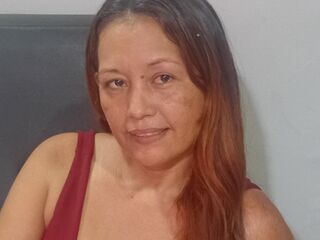 fingering cam girl video Luzmari