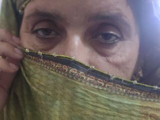 dirty cam picture MahiKimi