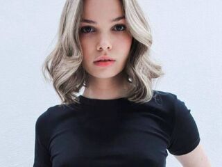 camgirl live porn cam MarielMessina