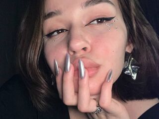 camgirl fingering bald pussy MarryTripis