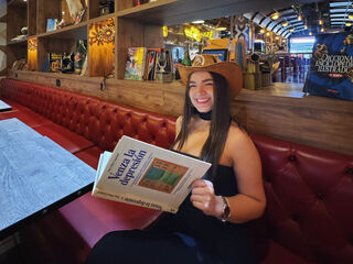 cam slut picture MelanyCol