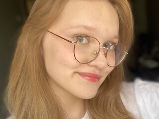 chatroom webcam photo MicahCussins