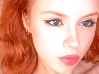 naughty cam girl masturbating with dildo MollyEka
