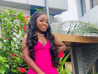 nude webcamgirl NinaKiki