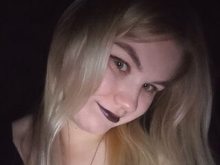 cam girl chatroom PearlSolomons