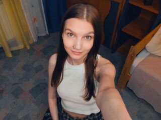 camgirl showing tits PetraCurington