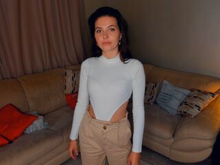 camgirl playing with vibrator PhilippaBails