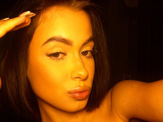 nude cam photo RuthieMichieli