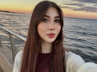 Kinky webcam girl SadeLazcano
