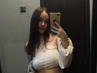 camslut topless SantinaHeikes