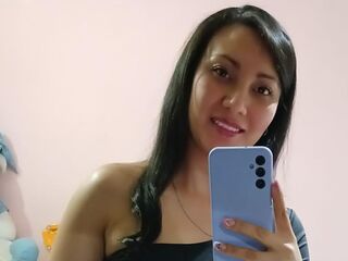 hot videochat SaraSwy