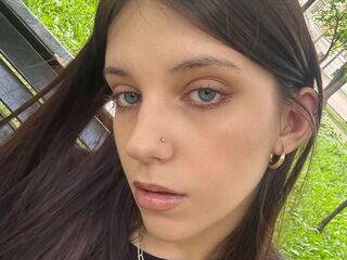 hot naked cam girl SaritaHowick