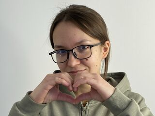 fingering girl cam ShanitaMulrain