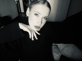 cam girl masturbating SherieMcwayne