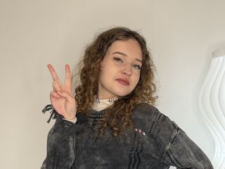 naughty camgirl masturbating SherikaMantony