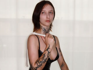 webcam babe chat room SkinnySelina
