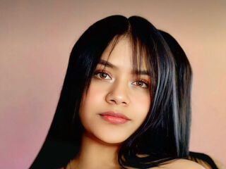 hot cam girl fingering SolRusso