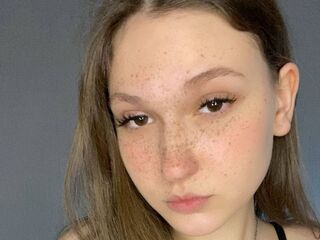camgirl masturbating with sextoy TamalaHarvilicz