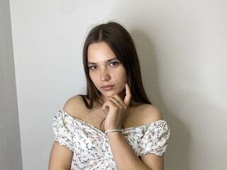 camgirl playing with sex toy TessaMilton