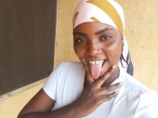 camgirl playing with sextoy TinaWildy