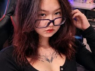 cam girl TishaOyervides