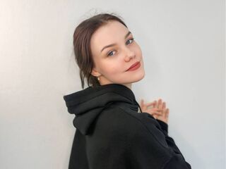 chat room live show ToraMendiaz