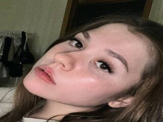 naked webcam girl photo UshaNakama