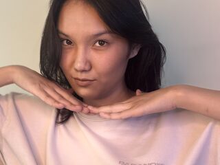 camgirl masturbating with sex toy ViolaEbbing