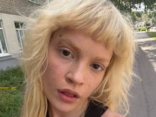 fingering camwhore WilliaMarquart