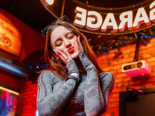 online chat XeniaUsher