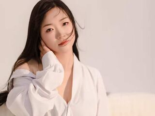 fingering girl XuanJuan