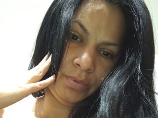 topless camgirl Zharat